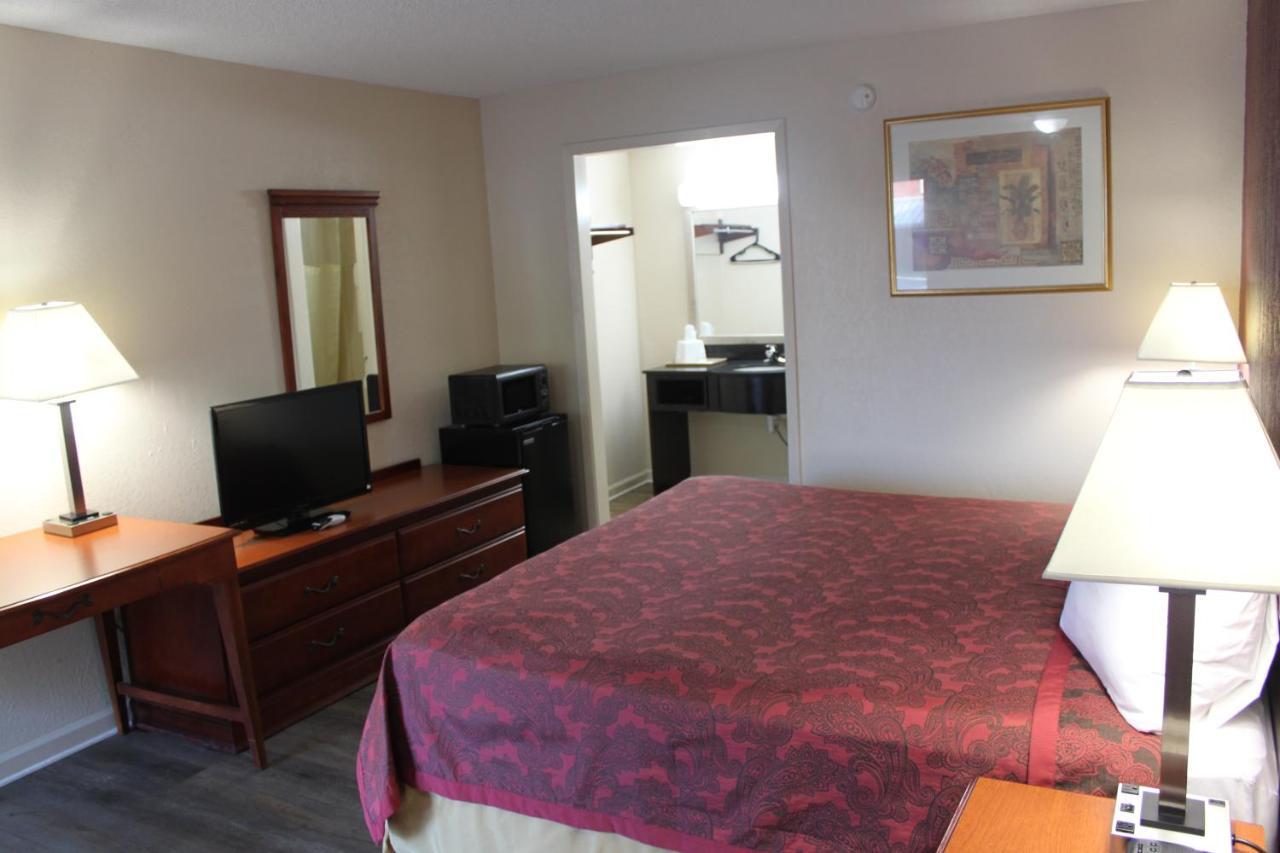 Hotel Travel Of Buford